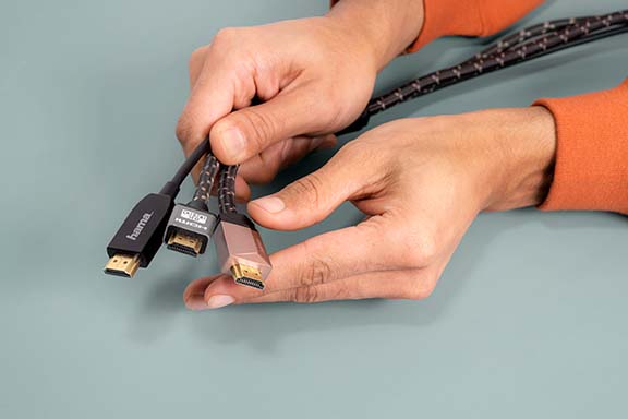 Diferentes cabos HDMI