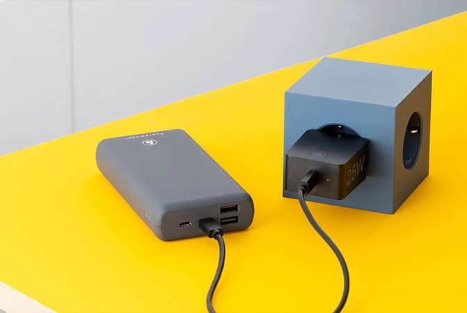 Powerbank carrega na tomada